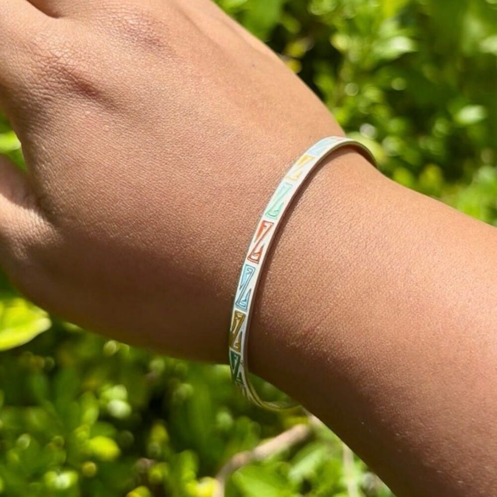 White/ Rainbow “Z” Pattern Vintage Cloisonné Bangle (Small - Medium)